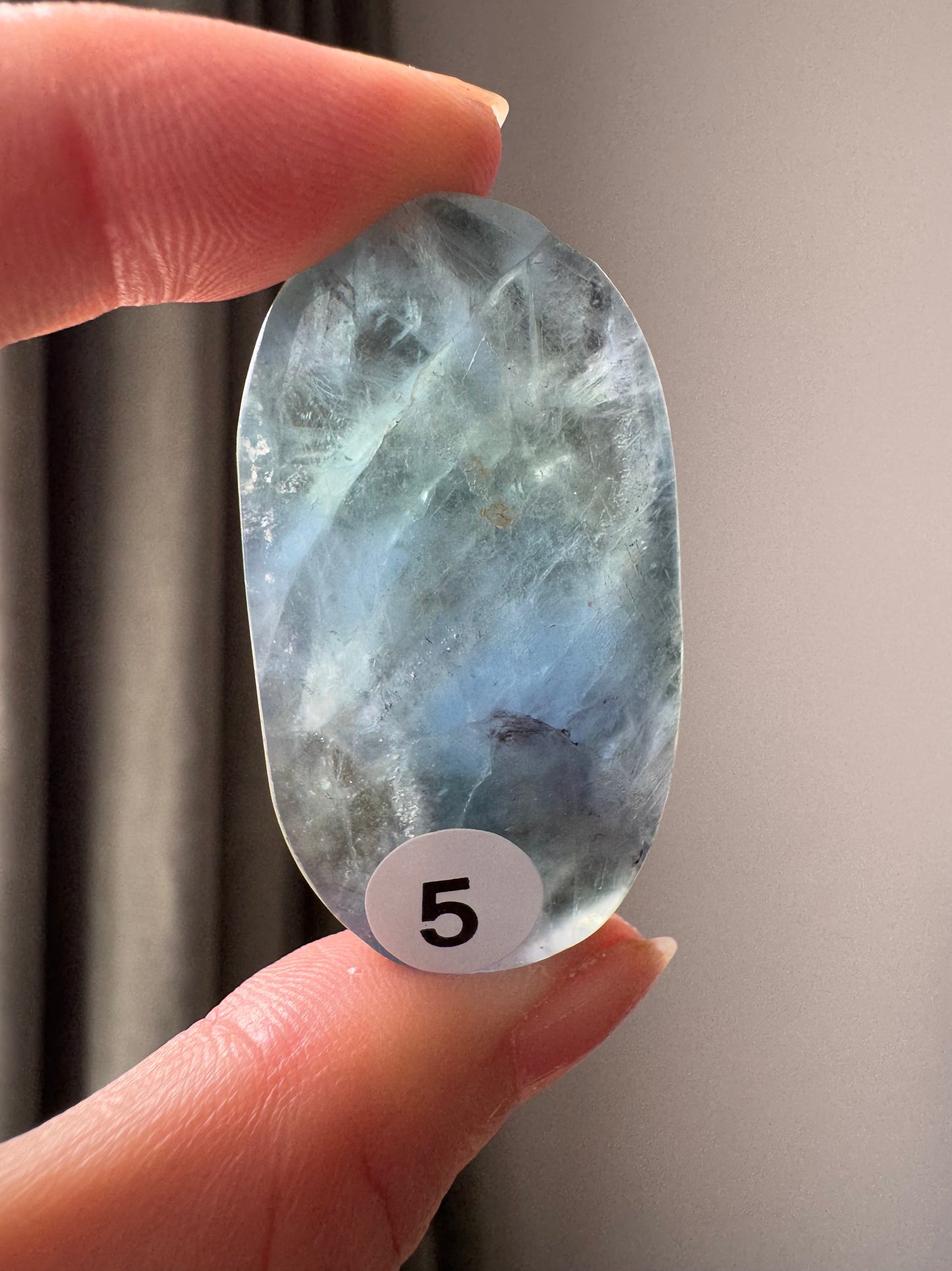 Blue Fluorite Palm Stone ｜Clarity