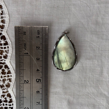 Labradorite Sterling Sliver Pendant