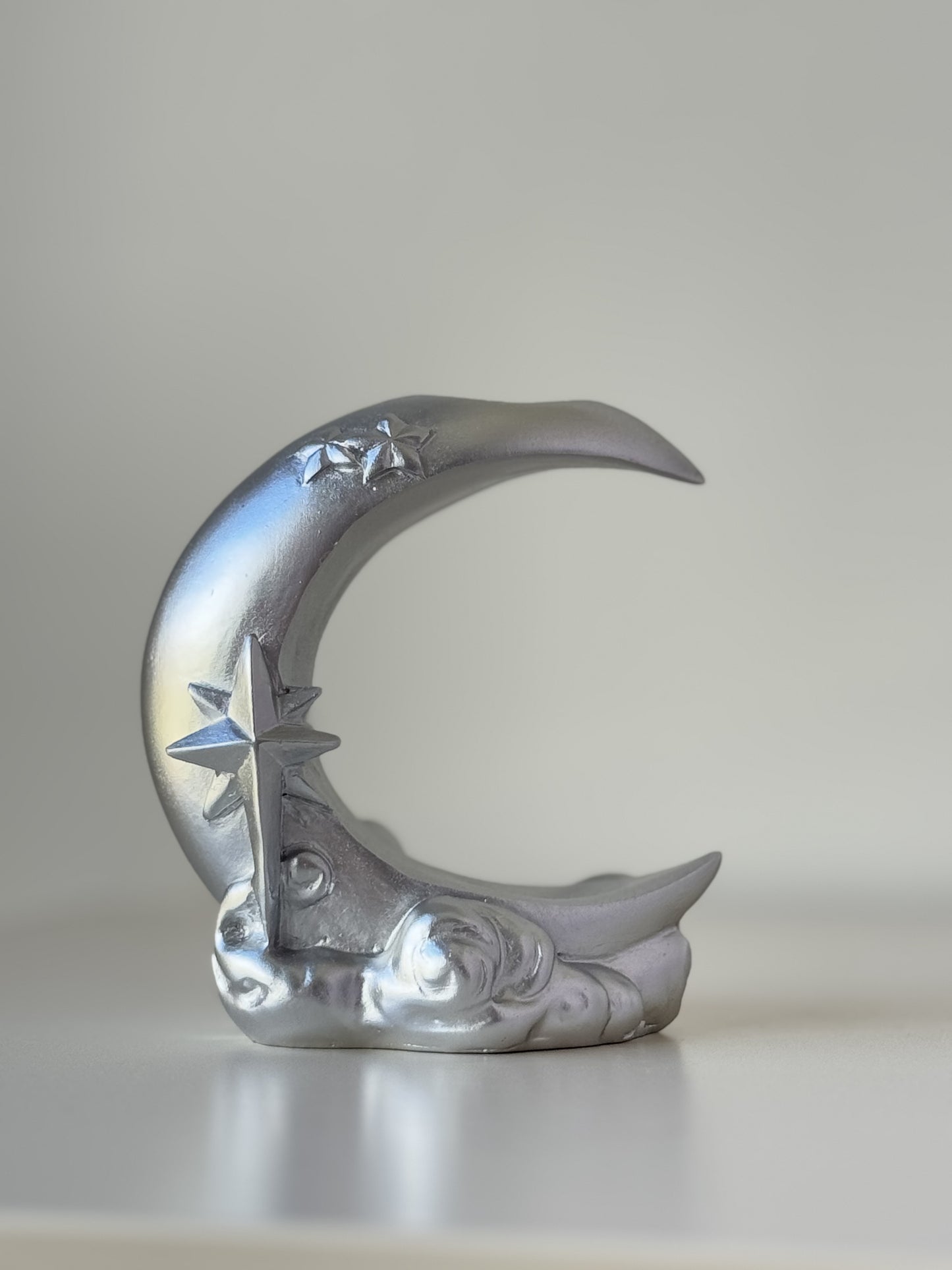 Moon Double Sphere Holder