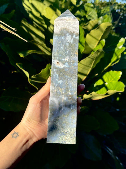 1.2kg Large Moss Agate Point Large