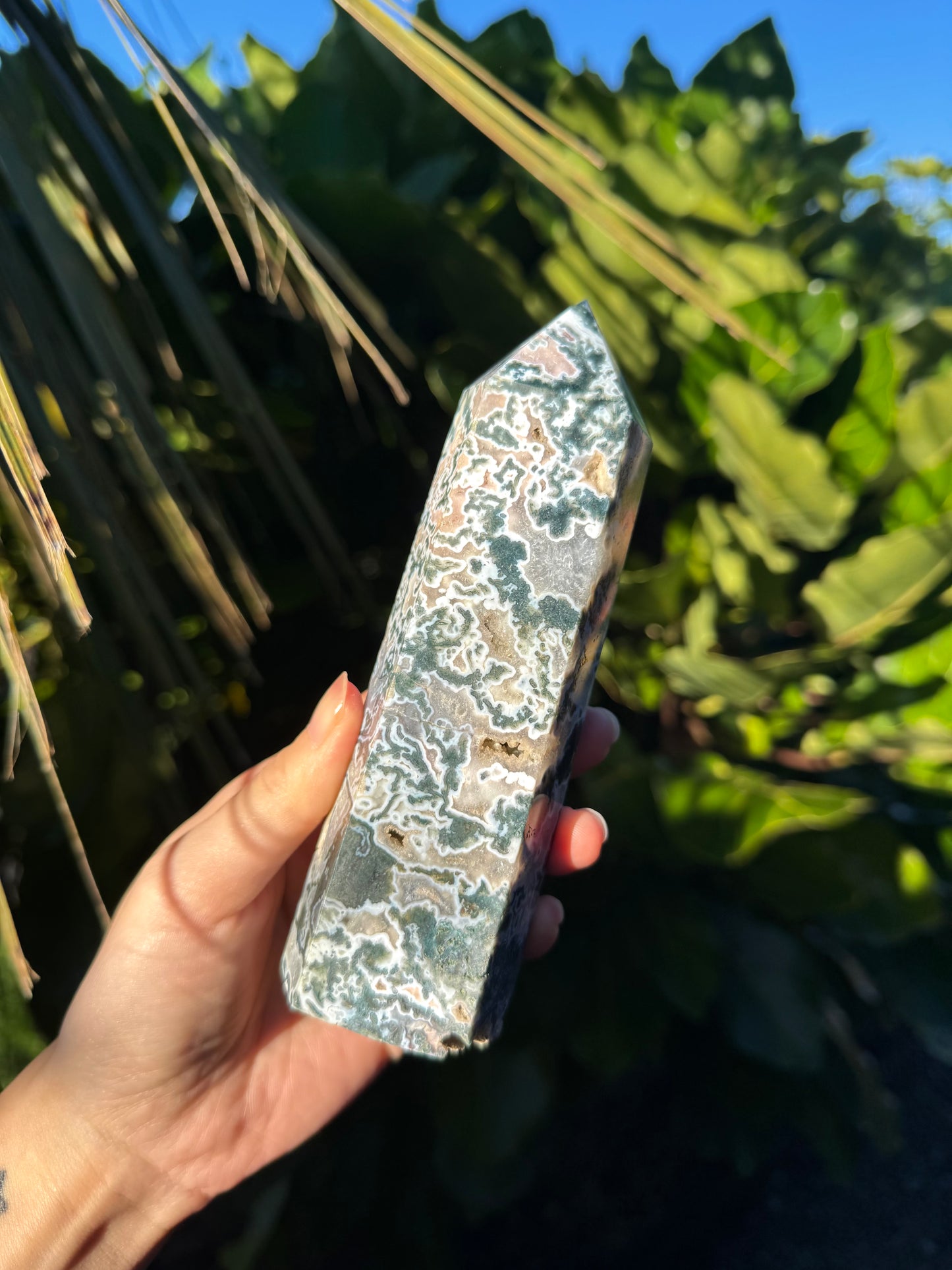 Moss Agate Tower 16cm