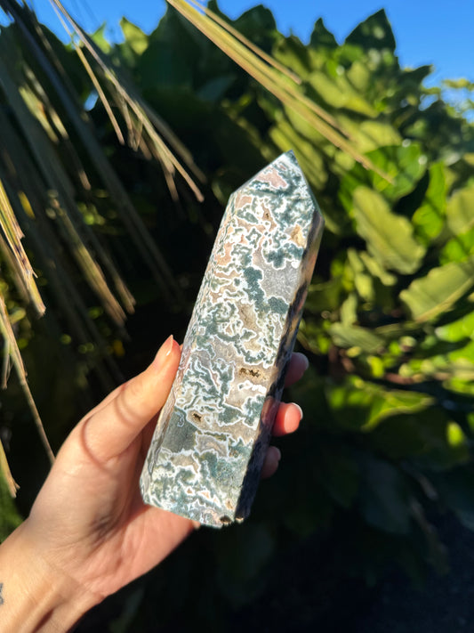 Moss Agate Tower 16cm