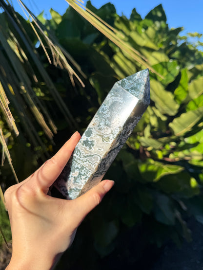 Moss Agate Tower 16cm