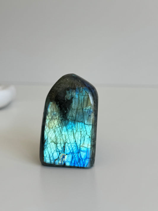 Labradorite Freeform 142g