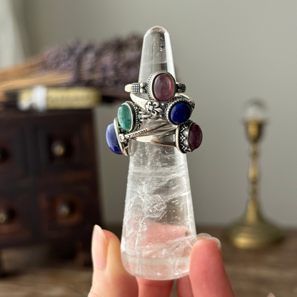Clear Quartz Ring Holder