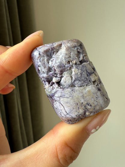 Rare Tiffany Stone Freeform from Utah 42g.