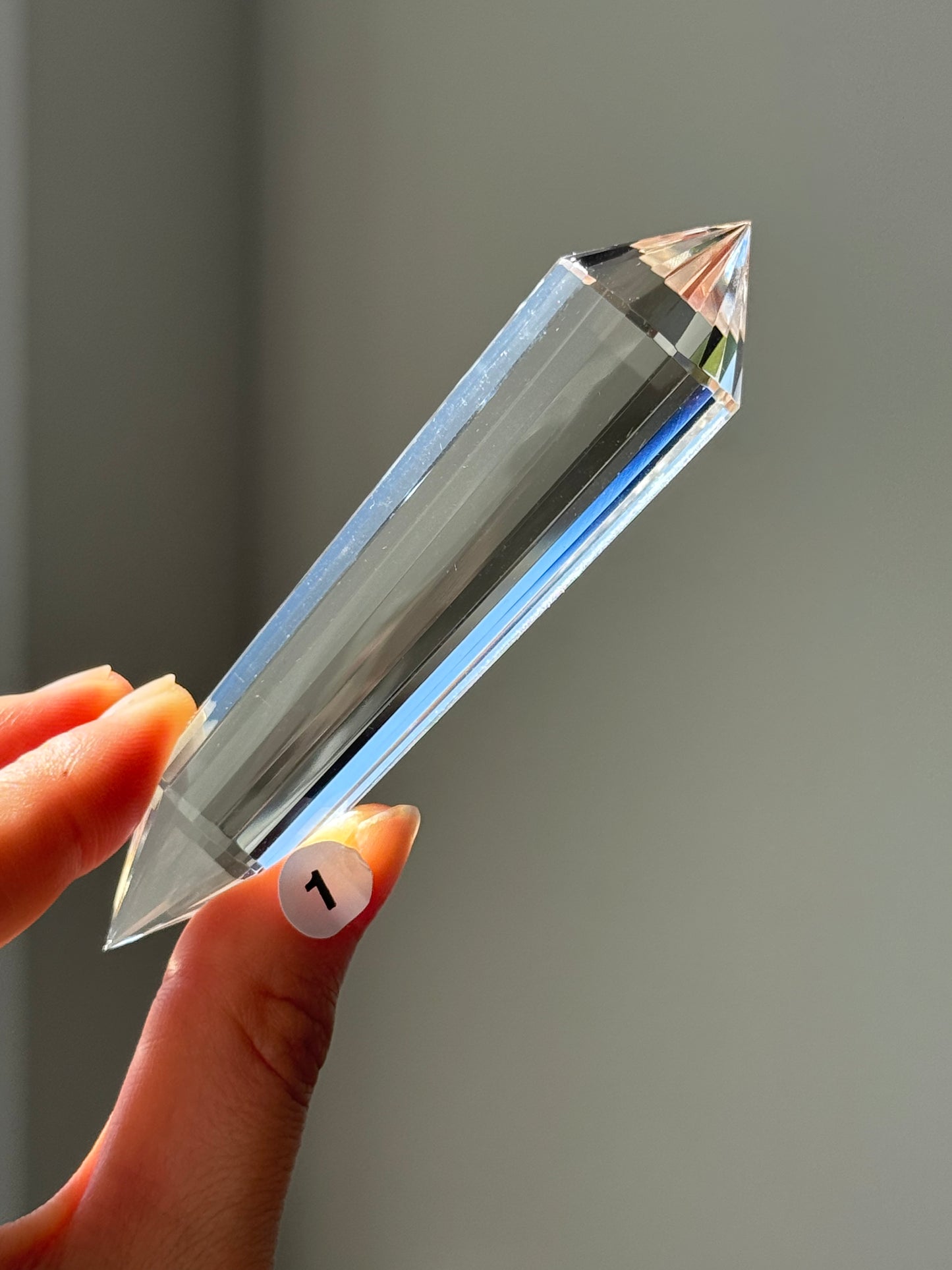Vogel Wand 24 Faceted with Custom Stand #1