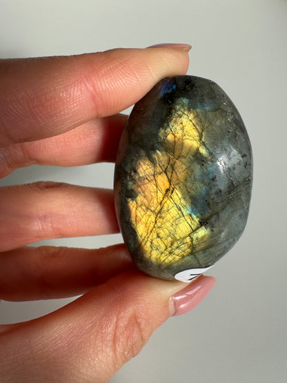 Pauper Pink Labradorite Palmstone