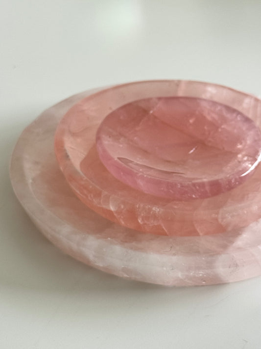 Rose Quartz Round Plate