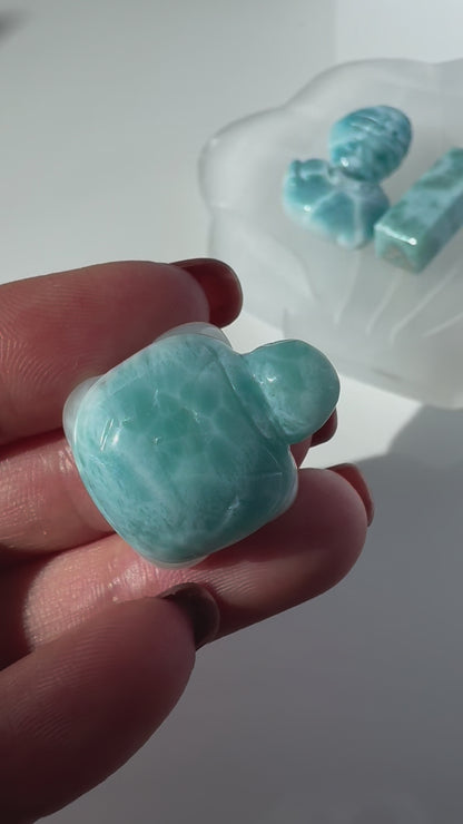 HG Larimar Turtle Carving