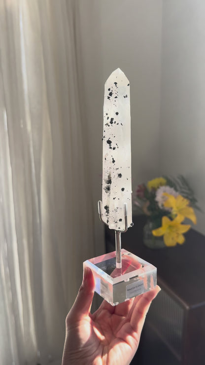 Hematite on Quartz with stand #1