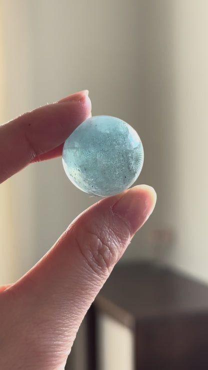 Aquamarine with Black Hematite 2.4cm